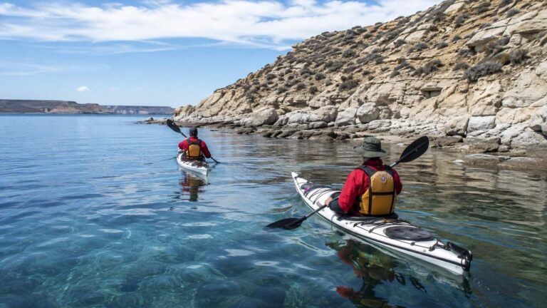 Kayaking in Peninsula Valdes. golfo nuevo