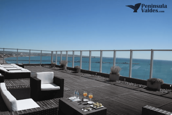 Dazzler by Wyndham Puerto Madryn-1